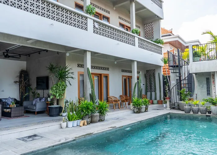 Casa de hóspedes The Breeze And Surf Bali Canggu